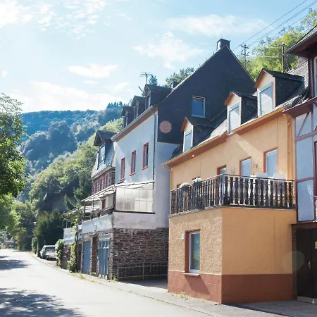 Spacious In Near River Mosel Hébergement de vacances *