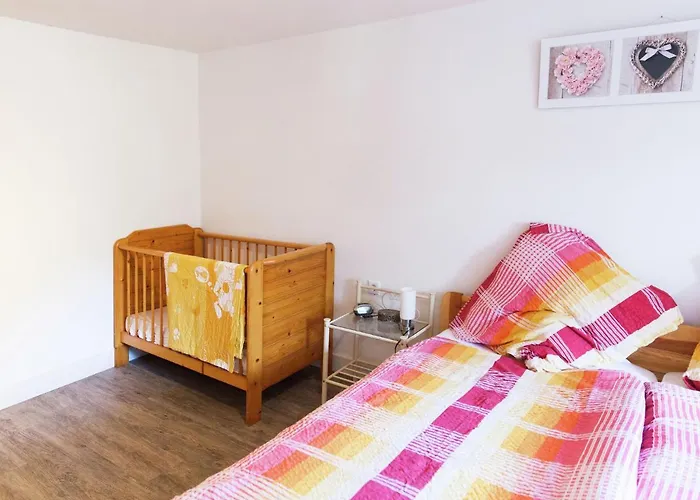 Holiday home Spacious In Near River Mosel *