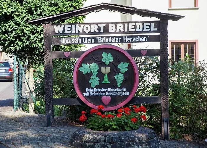 Spacious In Near River Mosel * Briedel